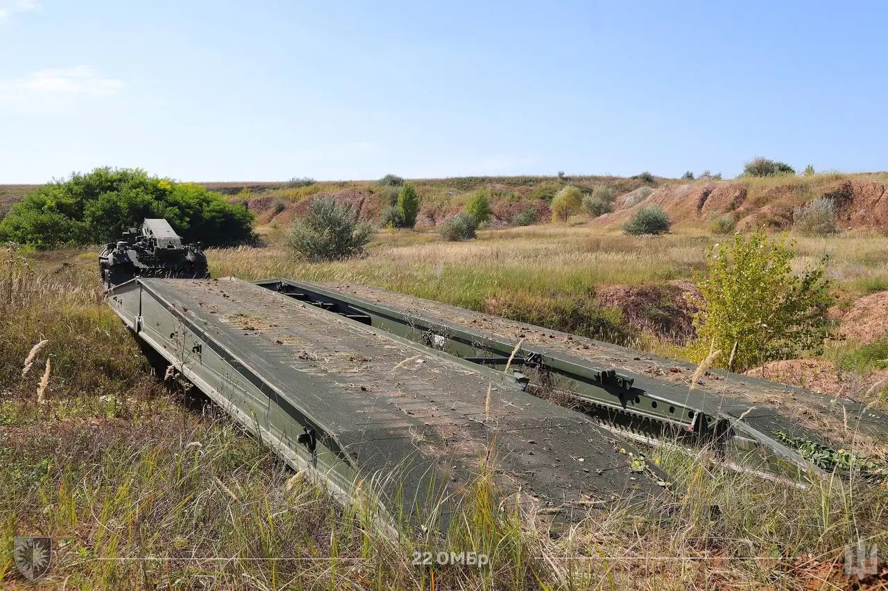 Bridge-laying tank Biber in service with the 22nd Separate Mechanized Brigade