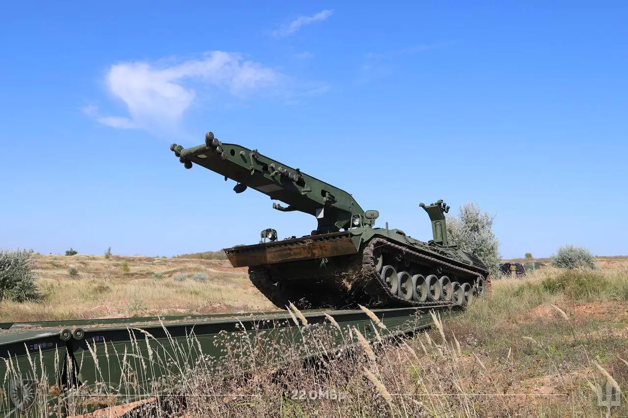 Bridge-laying tank Biber in service with the 22nd Separate Mechanized Brigade