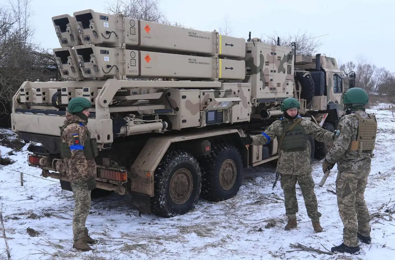 IRIS-T SLM launcher during the winter