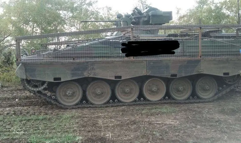 Marder 1A3 with additional fence protection