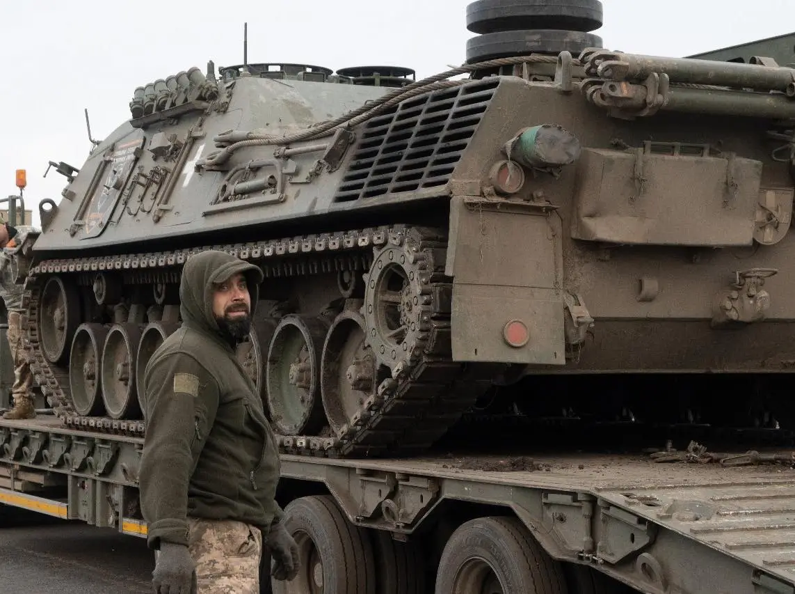 Bergepanzer 2 ARV on top of a semi-trailer of a HX81 tank transporter