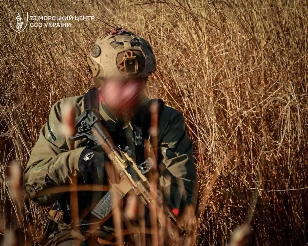 Ukrainian SOF with an MK 556 assault rifle