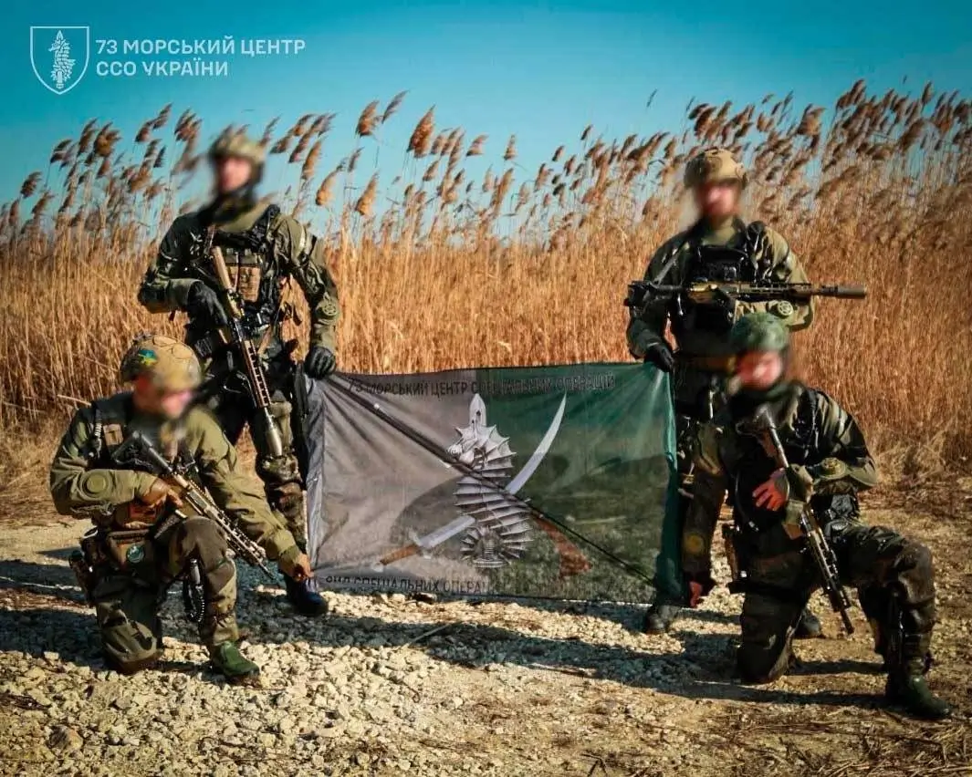 Several Ukrainian SOF with MK 556 assault rifles