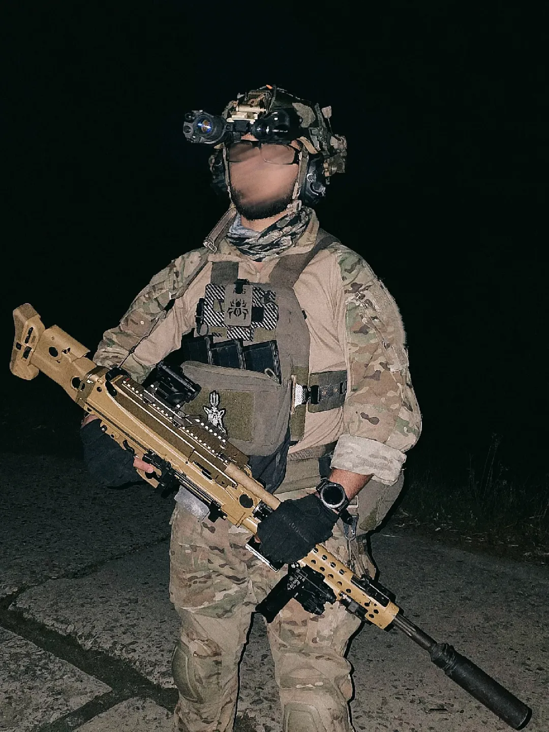 Ukrainian SOF together with an MG5