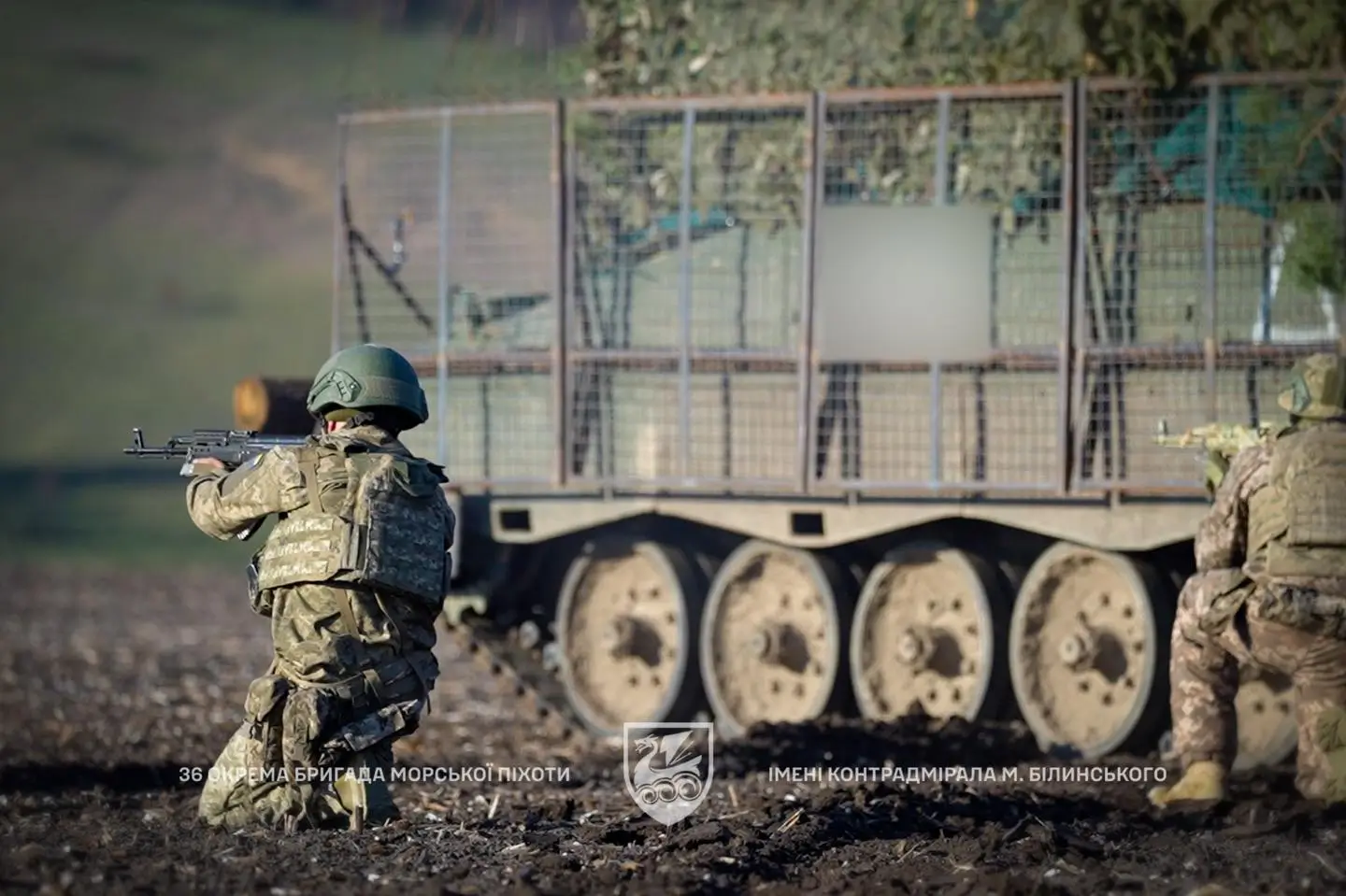 A Marder 1A3 IFV together with Ukrainian soldiers during a training exercise
