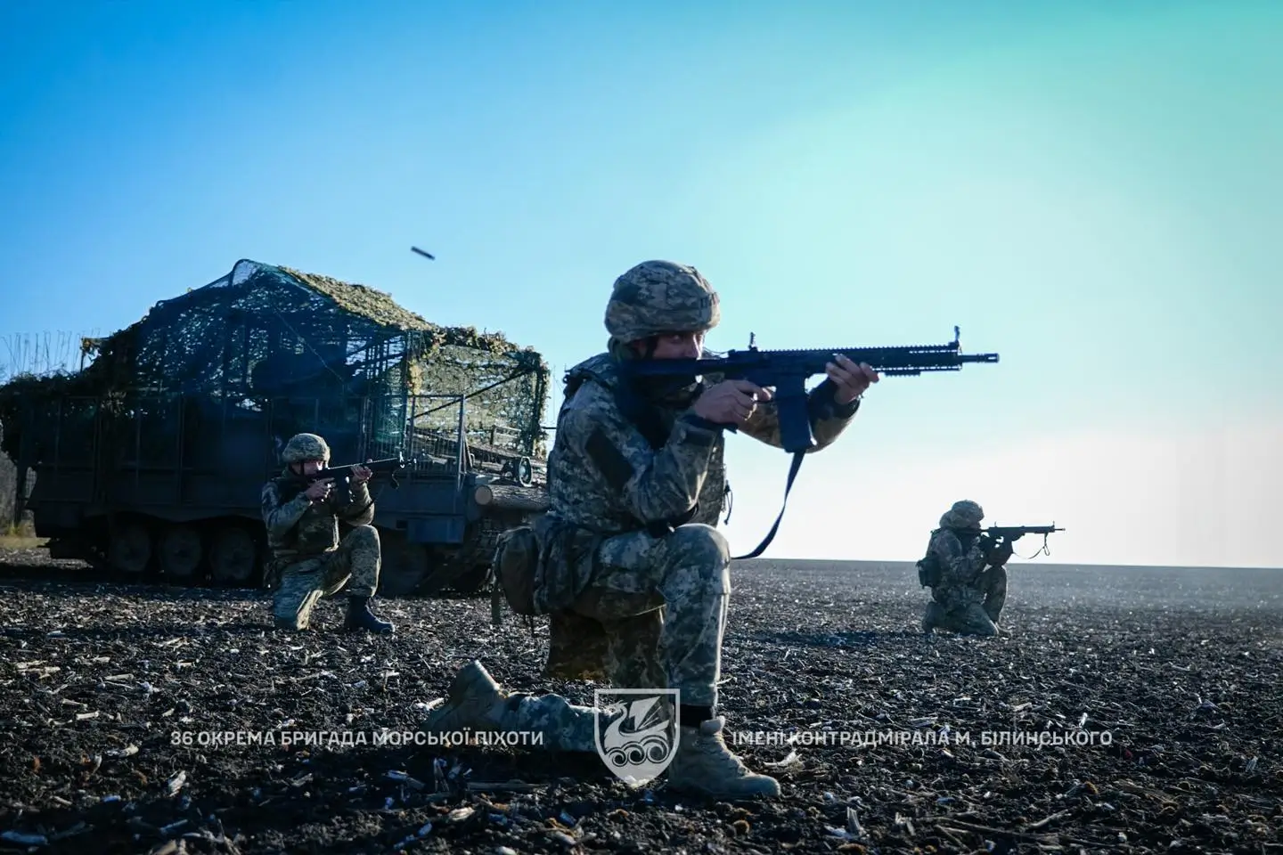 Marder 1A3 IFV together with Ukrainian soldiers during a training exercise