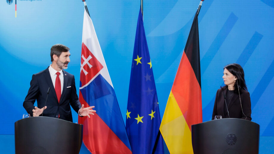 Slovakian and German Foreign Ministers meeting thumbnail