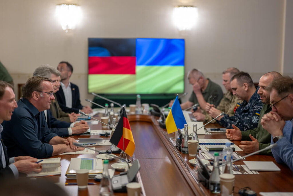 Makeiev in a round table discussion during a visit to Ukraine